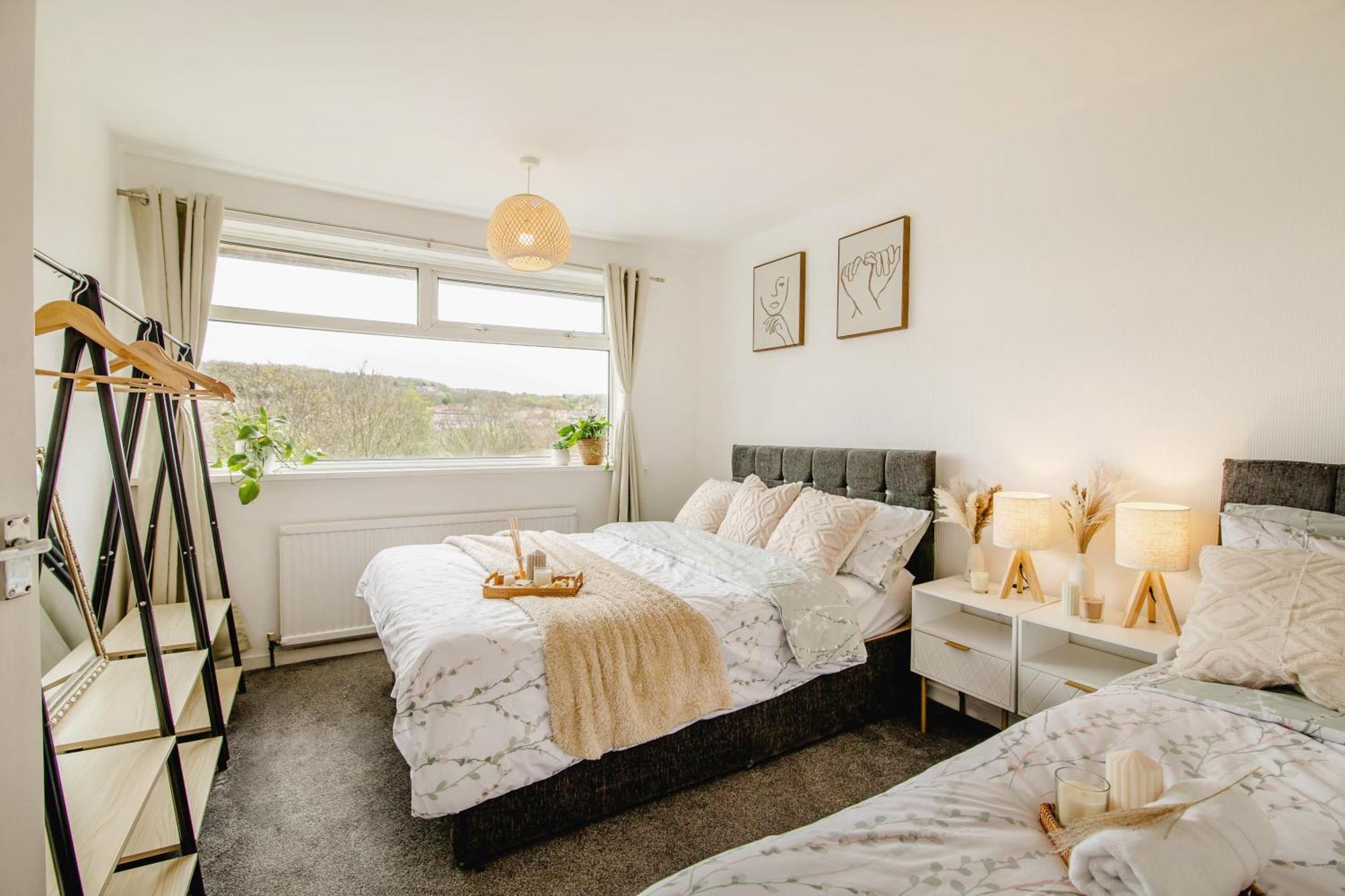 Serene Boho Retreat: White Oak Charm House 7Ppl Шефилд Екстериор снимка