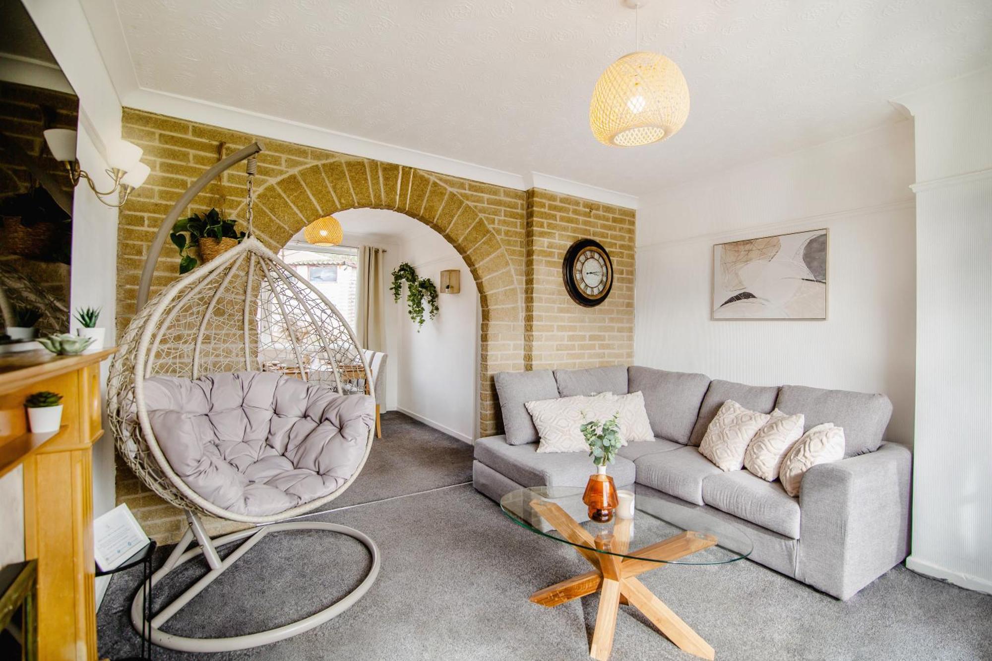 Serene Boho Retreat: White Oak Charm House 7Ppl Шефилд Екстериор снимка