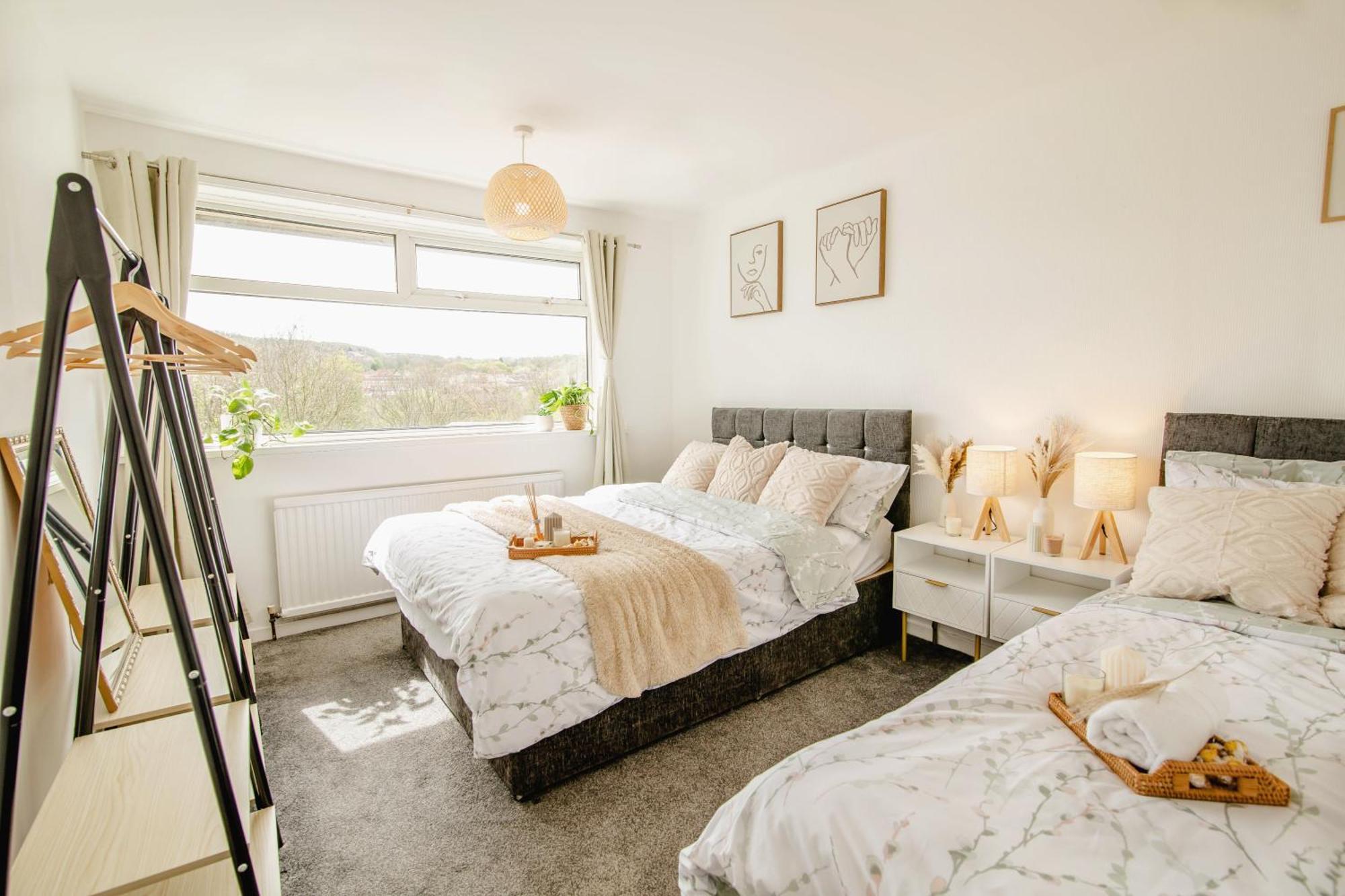 Serene Boho Retreat: White Oak Charm House 7Ppl Шефилд Екстериор снимка