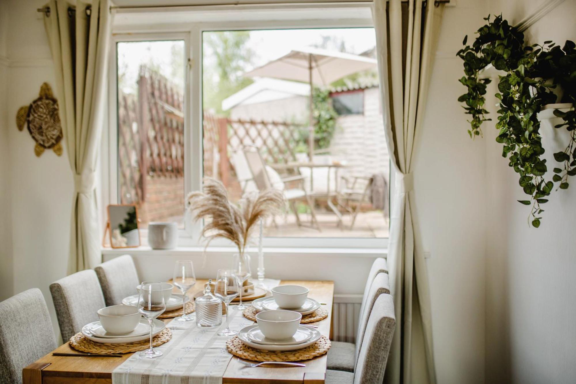 Serene Boho Retreat: White Oak Charm House 7Ppl Шефилд Екстериор снимка