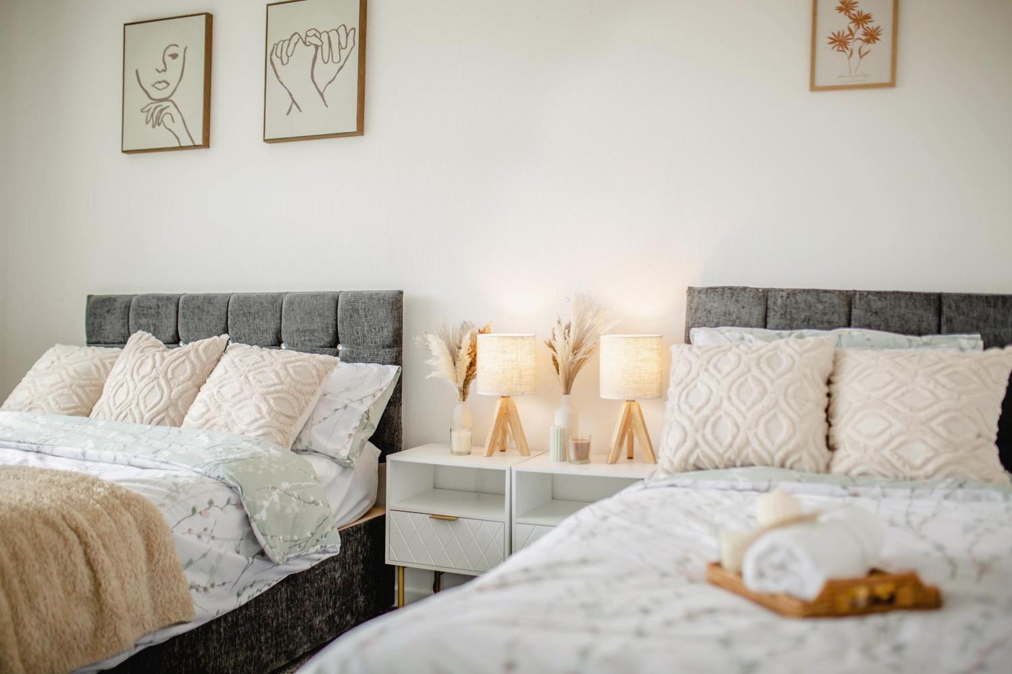 Serene Boho Retreat: White Oak Charm House 7Ppl Шефилд Екстериор снимка