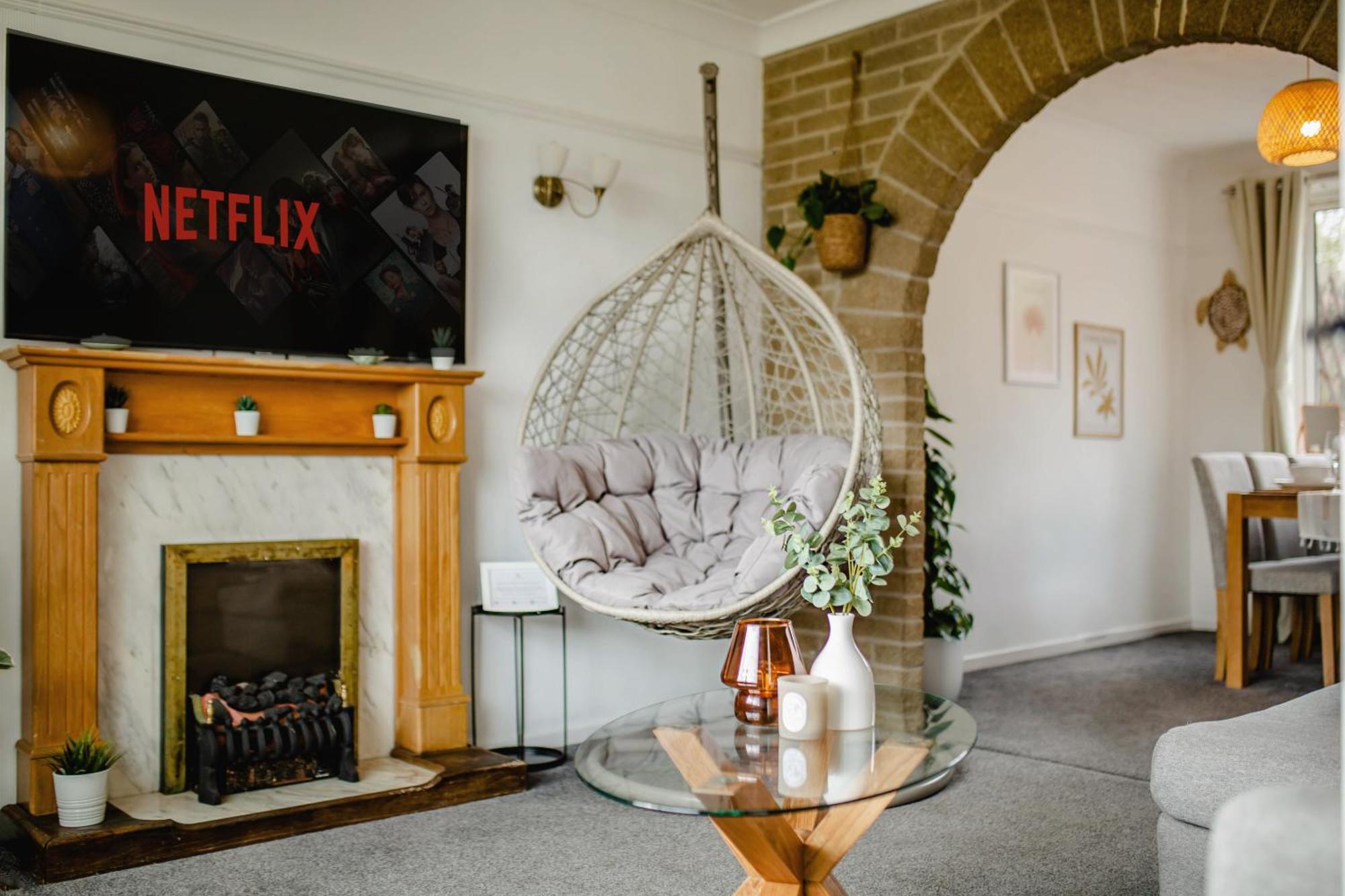 Serene Boho Retreat: White Oak Charm House 7Ppl Шефилд Екстериор снимка